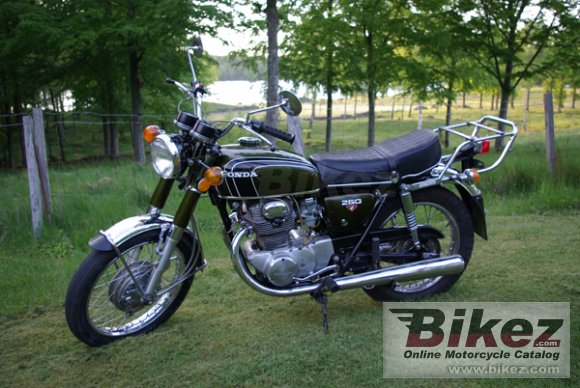 1973 Honda CB 250 photo